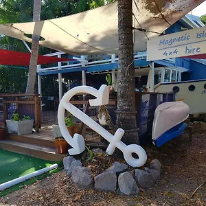 Gasthof And Car Hire, Arcadia